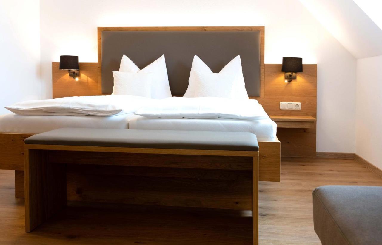 Hotel Gasthof Rosenwirt Au in der Hallertau Екстер'єр фото